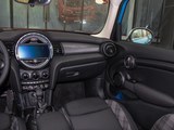 MINI 2016款  1.5T COOPER 先锋派 五门版_高清图33