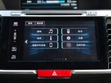 雅阁 2016款  混动 2.0L 锐尊版_高清图12