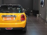 MINI 2016款  1.5T COOPER 先锋派 五门版_高清图23