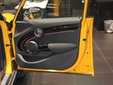 MINI 2016款  1.5T COOPER 先锋派 五门版_高清图30