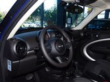 MINI COUNTRYMAN 2016款  1.6T COOPER ALL4 Fun装备控_高清图25