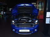 MINI COUNTRYMAN 2016款  1.6T COOPER ALL4 Fun装备控_高清图6