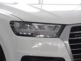 奥迪Q7 2016款  45 TFSI S Line运动型_高清图3