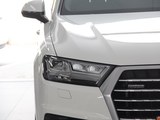 奥迪Q7 2016款  45 TFSI S Line运动型_高清图2