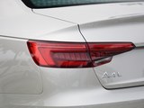 奥迪A4L 2017款  45 TFSI quattro 运动型_高清图19