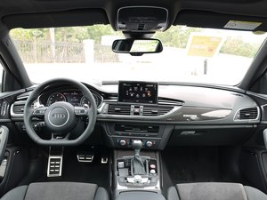 奥迪RS 6欢迎来店品鉴 现车试驾体验