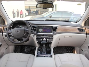 扭转中大型SUV格局 传祺GS8售16.38万
