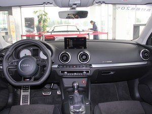 奥迪S3成都最新价格 现车优惠达2.1万元