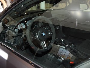 宝马M4上海最新报价 购车优惠37.8万元