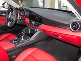 Giulia 2017款  2.0T 280HP 豪华版_高清图3