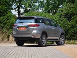 Fortuner 2016款  4.0L 中东版_高清图5