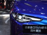 Giulia 2017款  2.9T 510HP 四叶草版_高清图10