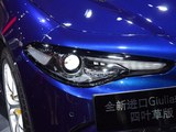 Giulia 2017款  2.9T 510HP 四叶草版_高清图9