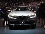 Stelvio 2017款  2.0T 200HP 精英版_高清图16