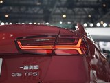 奥迪A6L 2018款  30周年年型 35 TFSI 运动型_高清图19