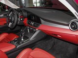 Giulia 2017款  2.0T 200HP 精英版_高清图3