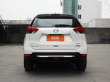 奇骏 2017款  2.5L CVT至尊版 4WD_高清图21