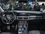 Stelvio 2017款  2.0T 200HP 精英版_高清图30