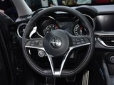 Stelvio 2017款  2.0T 200HP 精英版_高清图24