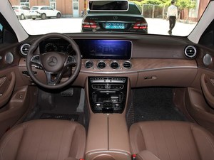 奔驰E级平价销售中 售价42.28万元起