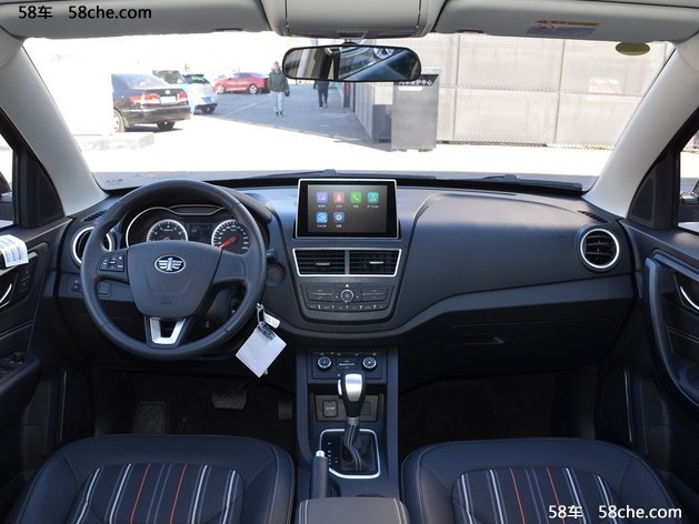 小型SUV智能互联之争 奔腾X40月销过万