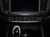 Levante 2018款  3.0T 350Hp 经典版_高清图23