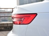 奥迪A4L 2018款  30周年年型 40 TFSI 进取型_高清图18