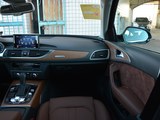 奥迪A6L 2018款  30周年年型 45 TFSI quattro 豪华型_高清图13