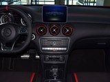 奔驰A级AMG 2017款 (进口) 改款 AMG A 45 4MATIC_高清图12