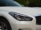 英菲尼迪Q70 2017款  Q70L 2.5L 精英版_高清图3