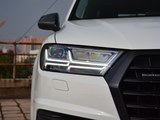 奥迪Q7 2018款  45 TFSI S line运动型_高清图2