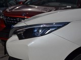 启辰D60 2018款  1.6L 手动智联精英版_高清图1