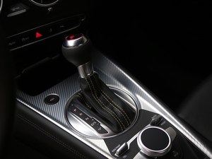 奥迪TT RS热销暂无优惠 目前售价84.8万