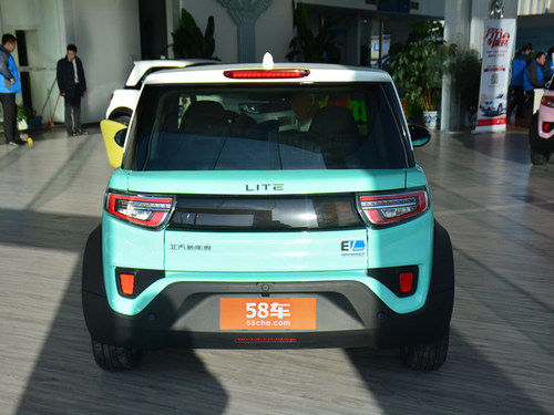 【e汽车】都市女性的新宠，北汽新能源LITE-R300发布