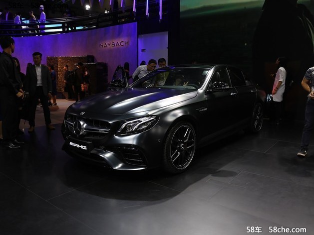 奔驰E级AMG价格稳定 售价162.98万起