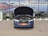 奥迪Q5L 2018款  45 TFSI 尊享豪华运动型_高清图2