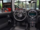 MINI 2018款  2.0T COOPER S 赛车手_高清图17