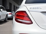 奔驰E级 2018款  改款 E 200 L 运动型_高清图15