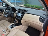 奇骏 2017款  2.5L CVT七座领先版 4WD_高清图3