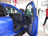 捷豹F-PACE 2018款  2.0T 两驱都市尊享版_高清图9