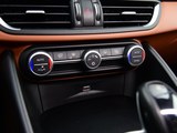 Giulia 2017款  2.0T 280HP 豪华版_高清图6
