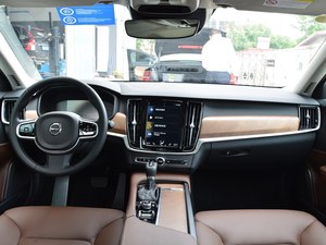 沃尔沃S90昆明裸车价格 现车优惠10万元