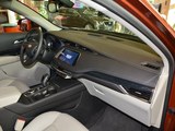 凯迪拉克XT4 2018款  28T 两驱豪华运动型_高清图3