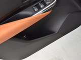 凯迪拉克XT4 2018款  28T 四驱铂金版_高清图19