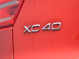 沃尔沃XC40进口 2019款 沃尔沃XC40 T4 四驱正午熔岩红_高清图4