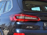 宝马X5 2019款  xDrive40i 尊享型 M运动套装_高清图31