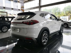 途胜 目前购车 限时优惠2万元 欢迎到店