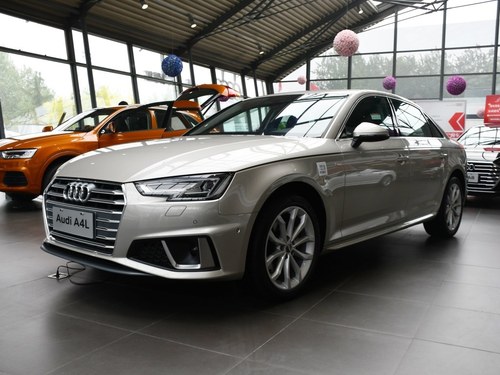 2019款 奥迪A4L 40 TFSI 时尚型 国V