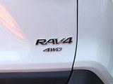 RAV4荣放 2020款  2.0L CVT四驱尊贵版_高清图18