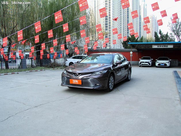 凯美瑞售价17.98万元起 上海现车热销